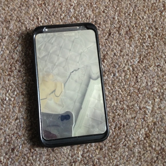 RESERVED Verizon HTC Thunderbolt Phone