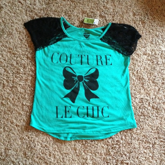 Light teal/mint green top