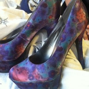 Carlos Santana heels