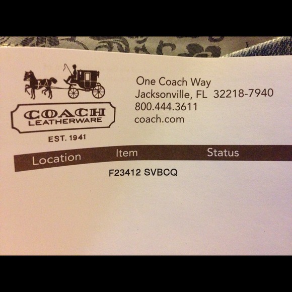 ! S O L D ! NWT RARE COACH TOTE $898 - Picture 3 of 4