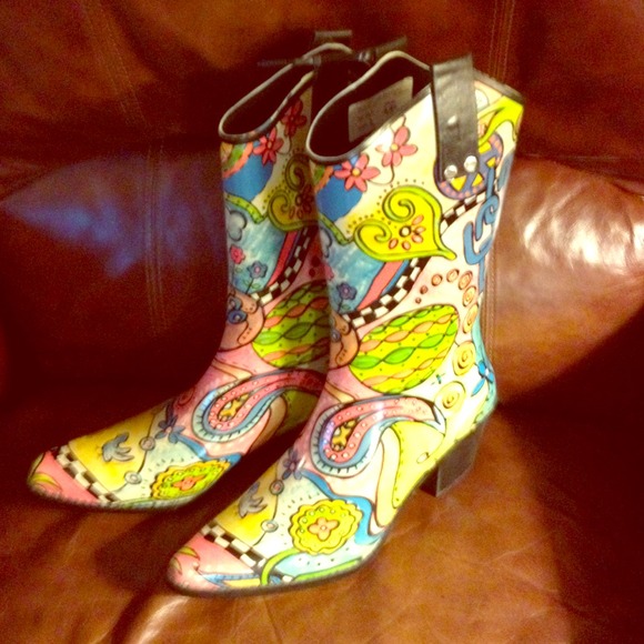 Rubber cowgirl boots