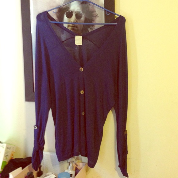 Navy Blue thin long sleeve shirt (never been worn)