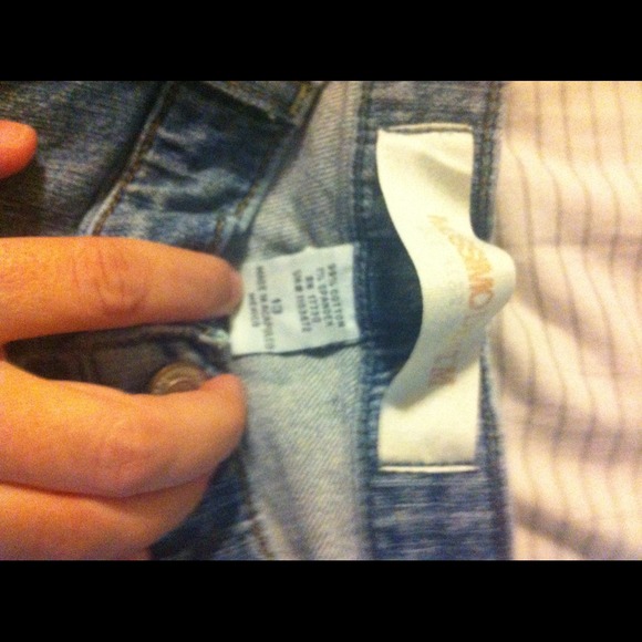 Jeans - Picture 3 of 3