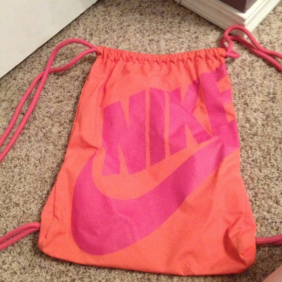Nike string bag