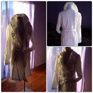 💗LADIES THIS IS MUST HAVE JACKET! VERY ELEGENT🎀