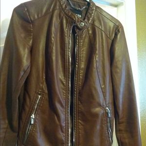 Super jot jacket perfect for coming fall