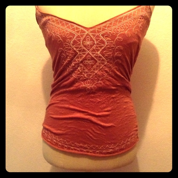 cute embroidered tank!