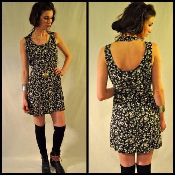 90s double strap blossom dress