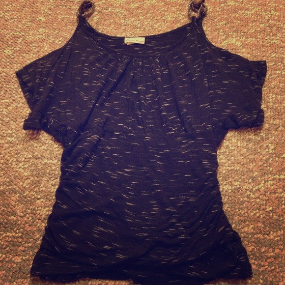 Black and grey top