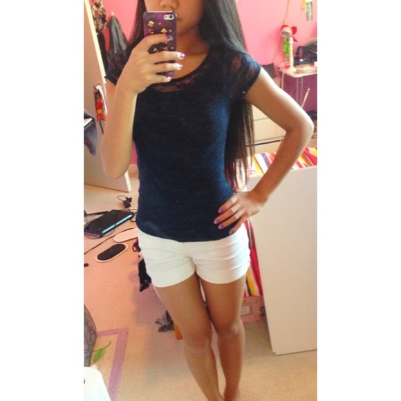 💞REDUCED💞 ✨ Dark Blue Lace Top ✨