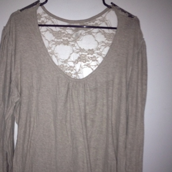 Bundle - Picture 2 of 3