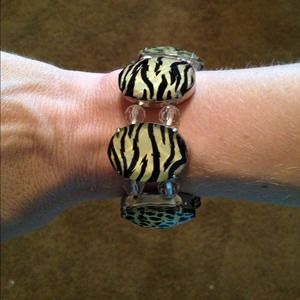 Animal Print Bracelet 😻