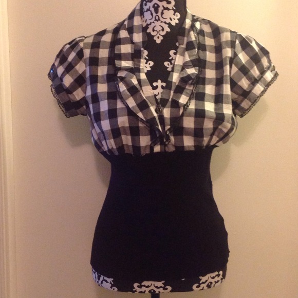 Black and White Gingham Top