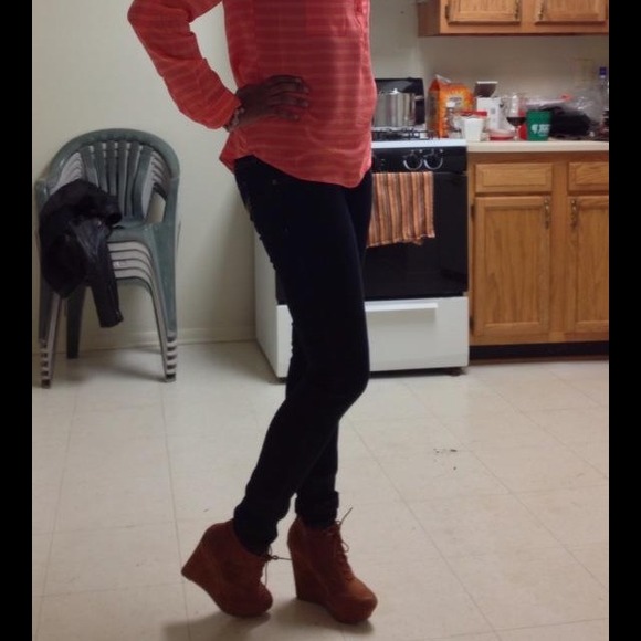 Demo - Picture 2 of 2