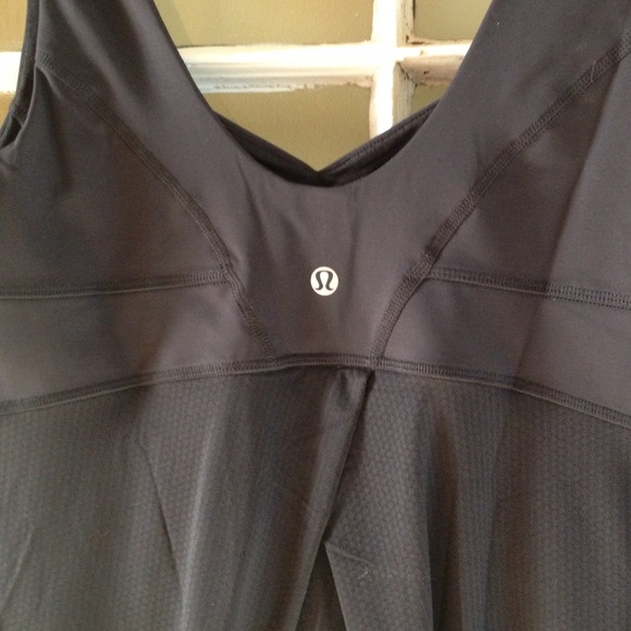 BUNDLED!  Lululemon Tame Me Tank!  NWOT