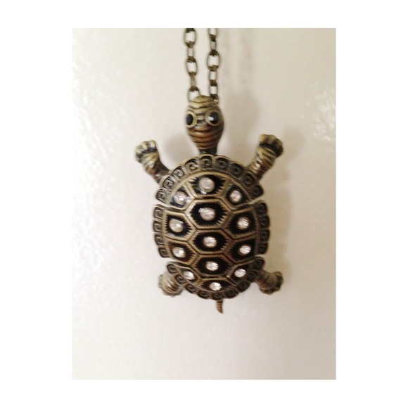 Turtle necklace - Picture 2 of 2