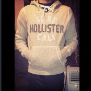 Mens small Hollister long sleeve hoodie!