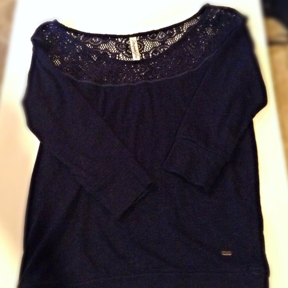 **Traded** - Picture 3 of 3