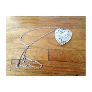 Big heart geometric cutout locket
