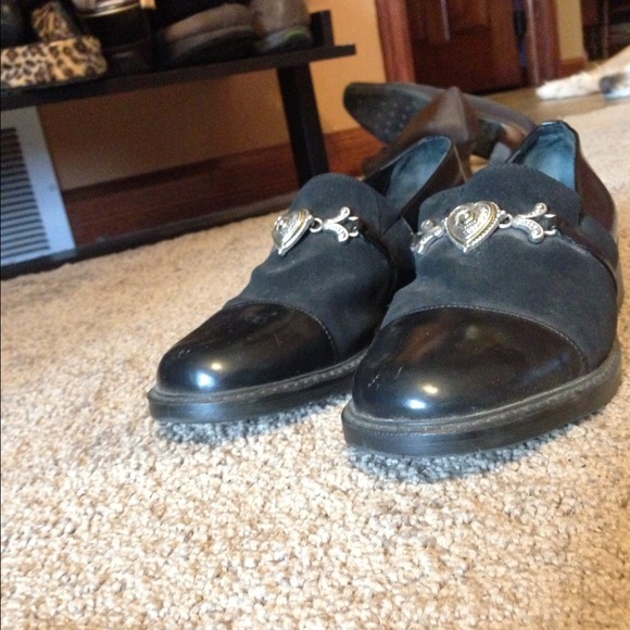 Black dress shoes - Picture 2 of 3