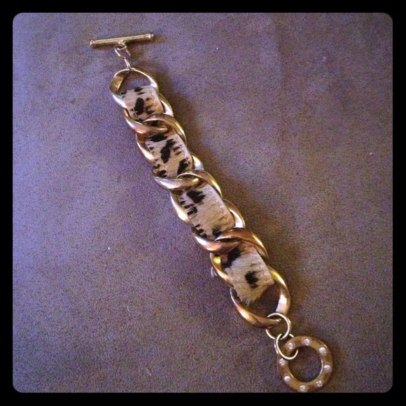 Leopard print leather bracelet