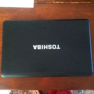 🚫Hold till friday🚫Toshiba laptop