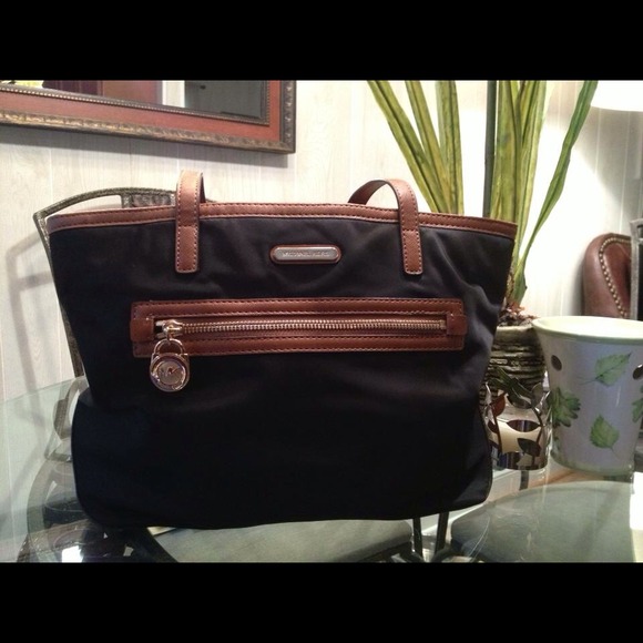 Michael Kors Kempton Tote