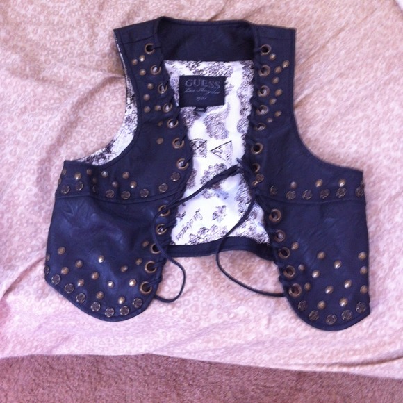 Guess vest