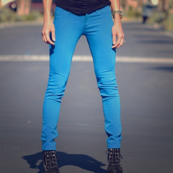 🎉HP!🎉 🏆 DL 1961 premium denim