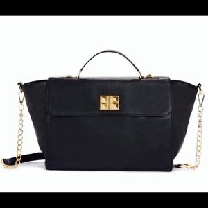 🚫SOLD🚫on another site. Sophisticated Black Purse