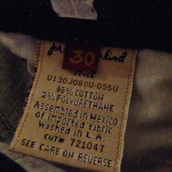 💯% Authentic 7 for all mankind!! - Picture 2 of 4