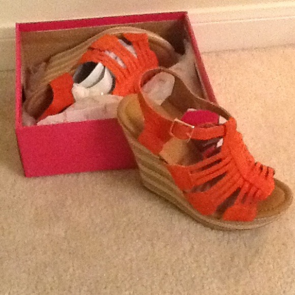 Orange wedges