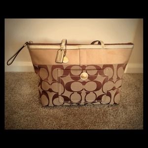 Coach Signature Stripe Medium Tote