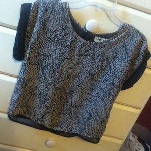 Cute never worn shirt