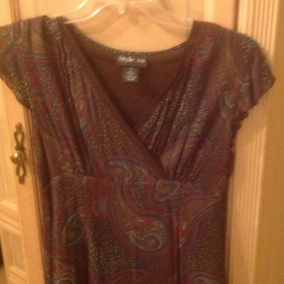 Brown Paisley Dress - Picture 1 of 4
