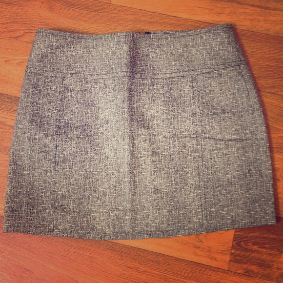 🎈SOLD!! Express miniskirt