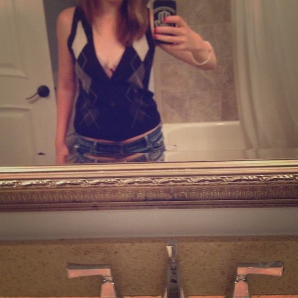 Preppy sweeter vest from express.