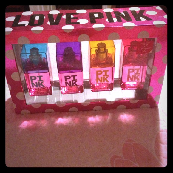 Victoria's Secret Pink perfume set