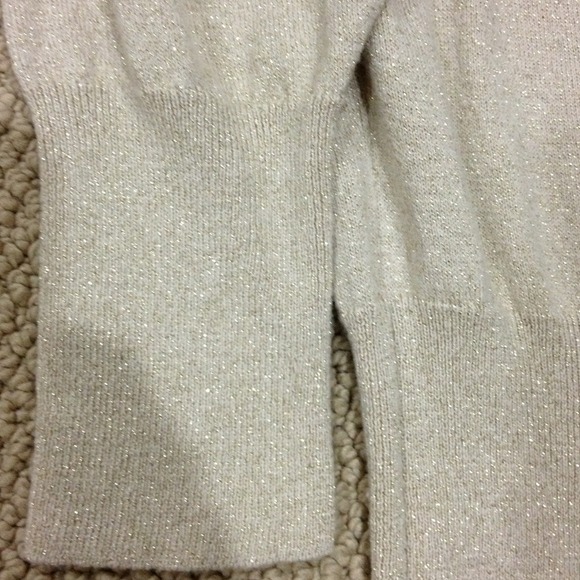 Beautiful tan with shimmery sweater. - Picture 2 of 3