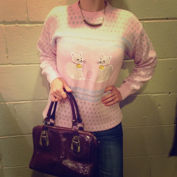 SOLD! Cat sweater!