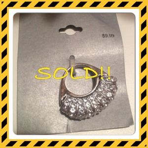 🎀Silver rhinestone ring🎀