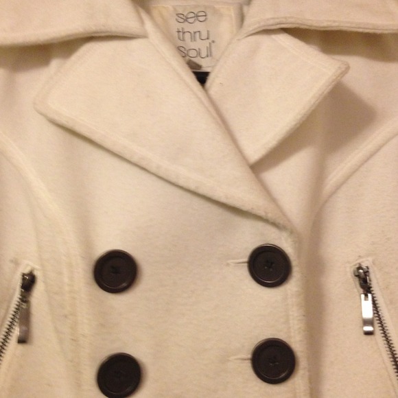 White peacoat - Picture 4 of 4