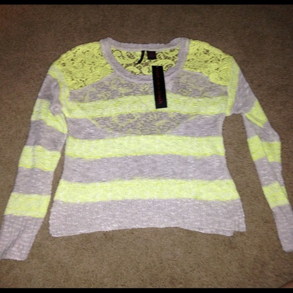 🚫❌RESERVED❌🚫 NWT crocheted striped sweater!