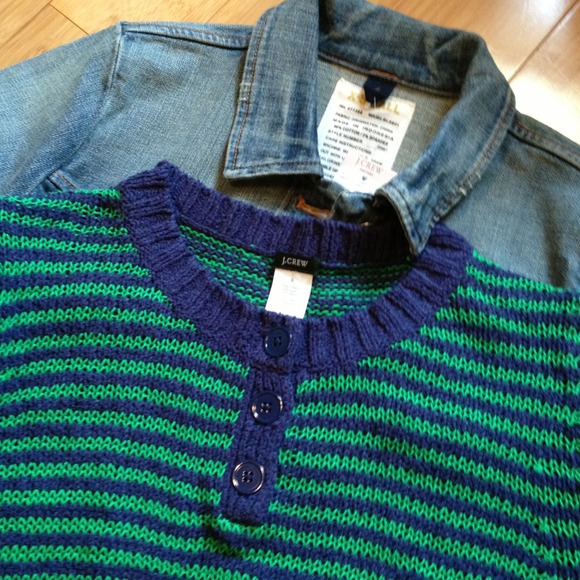 NO LONGER AVAILABLE ✨J.Crew Navy Striped Sweater