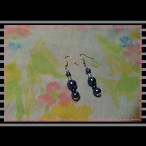 Grey, clear, & purple earrings~