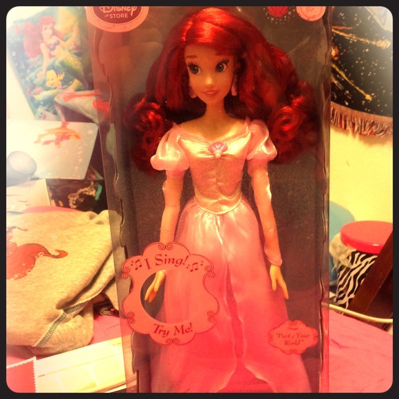 Ariel Singing Doll sings Part of Your World