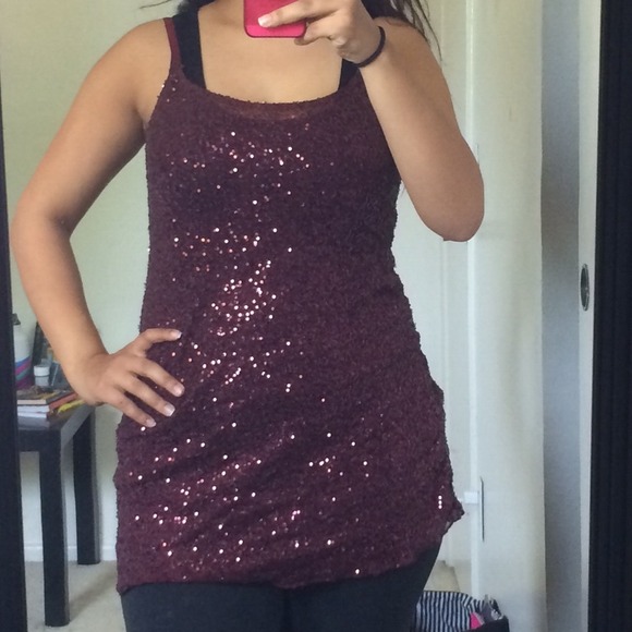 H. I. P.  Tops - Maroon sequins tank top!