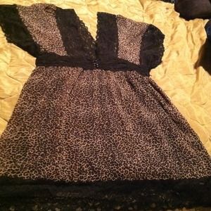 Dress large leopard and lace