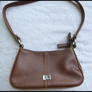 Frankie & Johnnie leather purse