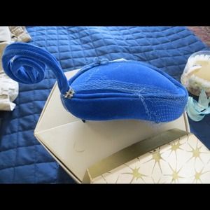 True vintage blue velvet hat
